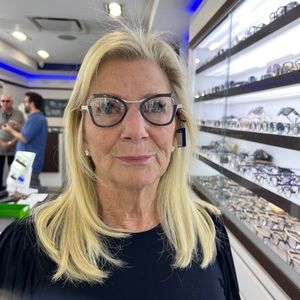 Meet your Posher, Rita